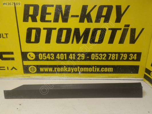 808214261R RENAULT DUSTER SOL ÖN KAPI BANDI ORJ ÇIKMA RENKAY
