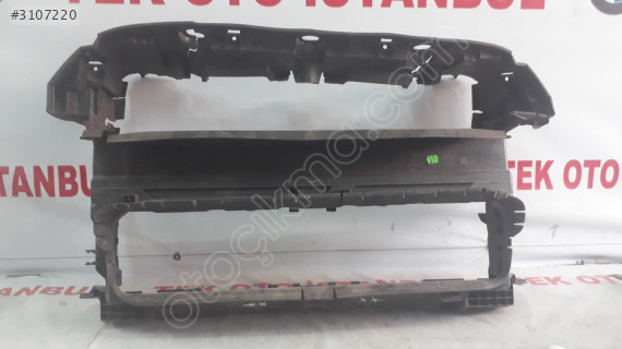 MİNİ COUNTRYMAN RADYATÖR PANELİ 7390474