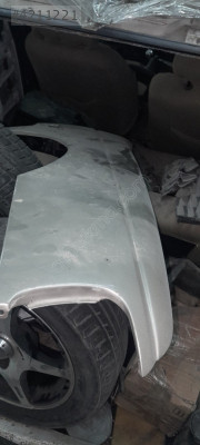 Peugeot 1993 model 405 sol ön çamurluk