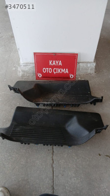 2023 model Ford courier  orta sag sol marşbiyel pilastigi çıkma