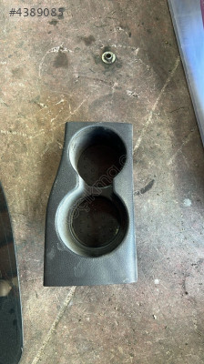 2011 NISSAN QASHQAİ ÇIKMA ORJİNAL BARDAKLIK