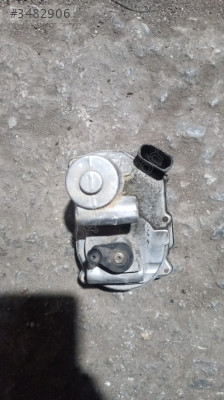 AUDİ A3 A4 A5 A6 Q7 GAZ KELEBEGİ