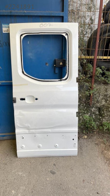 Yeni Ford transit çift kabin sağ arka kapı