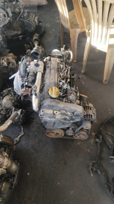 Kango  1.5 arkadan marş dolu motor