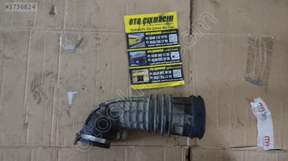 MERCEDES A180 DİZEL W176 1.5 CDİ HAVA FİLTRE KUTUSU GİRİŞ BORUSU