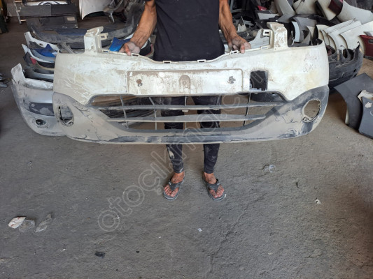 2010-13 qashqai ön tampon