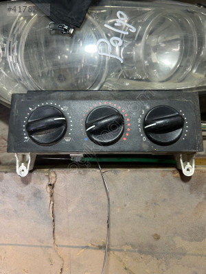 Renault Kangoo klima kontrol paneli