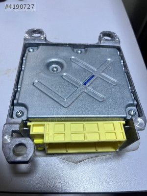 Toyota avensis airbag sensörü 89170-05311