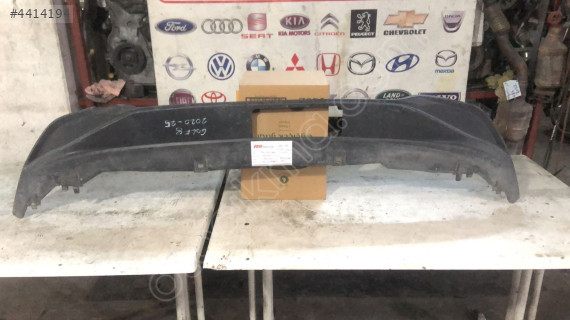 2020-2025 VOLKSWAGEN GOLF 8 ARKA TAMPON ALT PLASTİĞİ