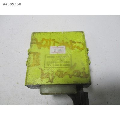 Toyota Celica MK6 Cabrio Kapı Kontrol Rölesi 85980-20300