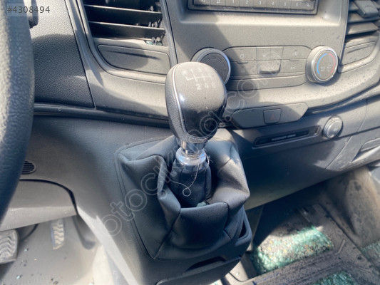 FORD TRANSİT CUSTOM ÇIKMA VİTES MEKANİZMASI