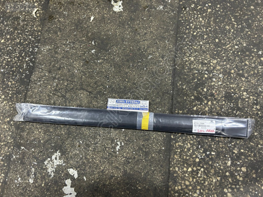 HYUNDAİ MATRİX SOL ARKA KAPI ÇITASI ORJİNAL