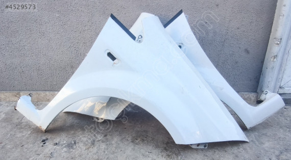 FİAT LİNEA  SAĞ - SOL ÖN ÇAMURLUK ORJINAL ÇIKMA