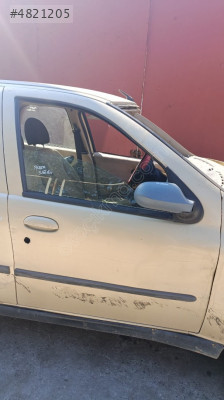 Fiat Albea sağ ön kapı