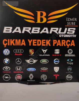 AUDİ A4,A5 SOL ÖN SİLECEK KOLU 8W1955407