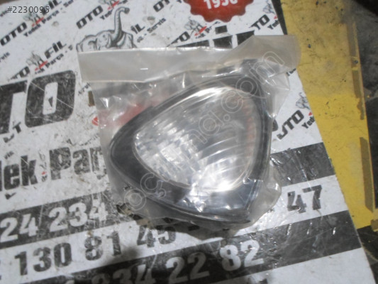 TOYOTA AVENSİS 1998-2000 SOL SİNYAL SIFIR