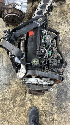 Renault 1.5 dizel önden marşlı komple motor çıkma