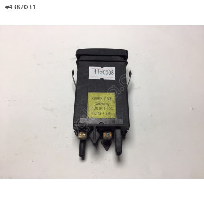 Audi A4 B5 Cam Isıtma Paneli 4D0941503