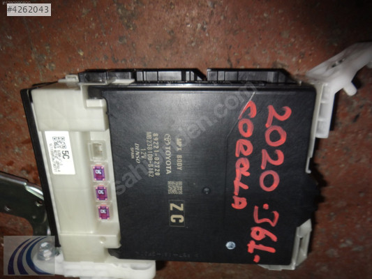 TOYOTA COROLLA 2020 ÇIKMA GÖĞÜS SİGORTA KUTUSU