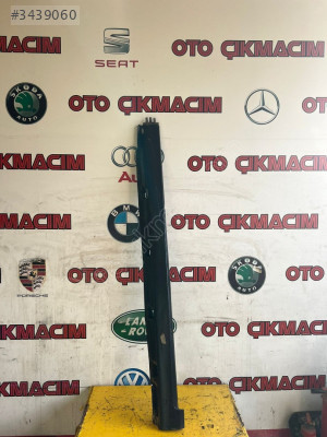 VW PASSAT B6 SAĞ MARŞPİYEL KAPLAMASI 3C0853856A