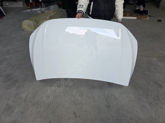 2019/2024 VW POLO BEYAZ MOTOR KAPUTU ORJINAL BOYASIZ