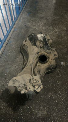 WOLKSWAGEN passat 97 2000 yakıt deposu