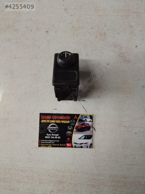 Nissan Almera Orjinal Hatasız Ayna  Ayar Düğmesi