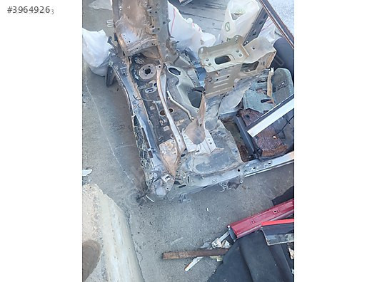 2013 - 2018 TOYOTA COROLLA SAĞ/SOL PODYA SACI / ŞASE KOLLARI