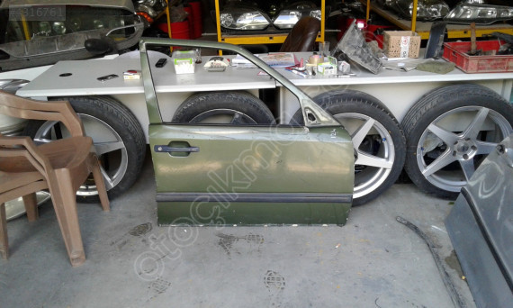MERCEDES E180 E200 E220 E250 E280 W124 SAG ÖN KAPI
