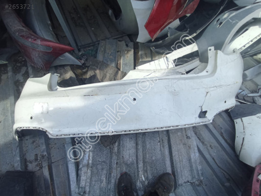 FİAT EGEA HB ARKA TAMPON ORJ ÇIKMA PARÇA