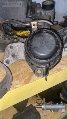 Volvo s40 çıkma motor takozu