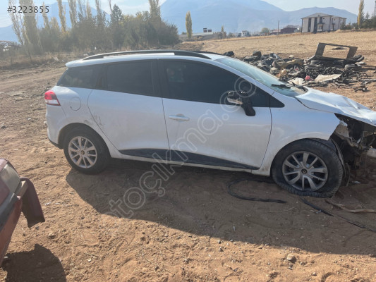 Renault.  Clio.   Sağ ön kapı