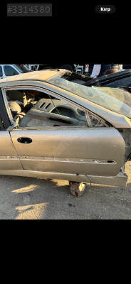 RENAULT LAGUNA SAĞ ÖN KAPI