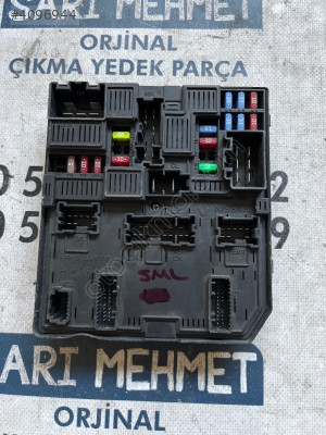 ÇIKMA NISSAN QASHQAI 284B7 5N1A1 284B75N1A1 SİGORTA KUTUSU