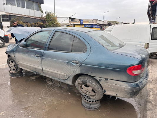 RENAULT MEGANE 1 SOL ARKA KAPI ORJİNAL ÇIKMA TEMİZ 97-01 MODEL