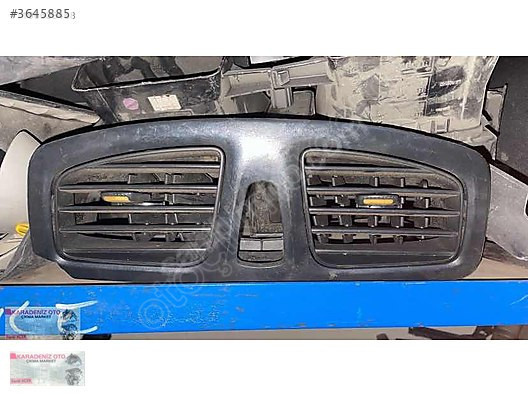 RENAULT FLUENCE ORTA KALORİFER IZGARALARI ORİGİNAL