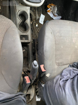 Fiat Doblo Modeli İçin Orta Konsol Parçası