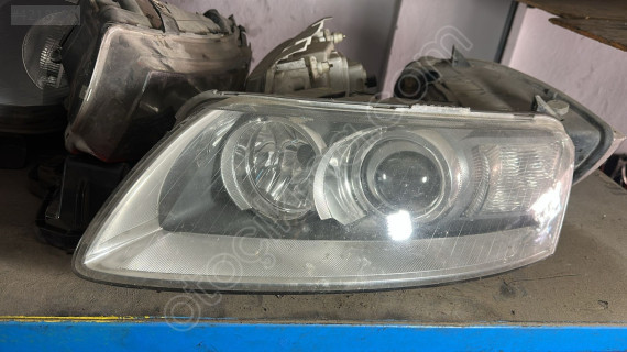Audi A6 çıkma orijinal sol far