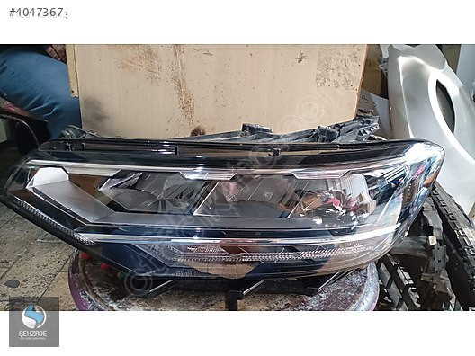 VOLKSWAGEN PASSAT B8.5 SOL FAR ÇIKAM ORJİNAL