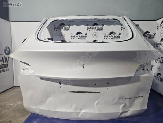 TESLA MODEL Y BAGAJ KAPAĞI