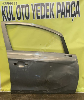 opel corsa e sağ ön kapı