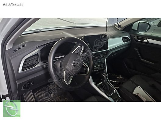 VOLKSWAGEN T-ROC 2023 ÖN TORPİDO GÖGÜS HATASIZ 2GA857003A 82V