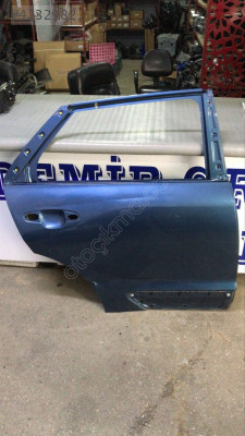 KİA NİRO SAĞ ARKA KAPI 2022-2025