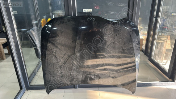 BMW 1 SERİ F20 ÖN KAPUT