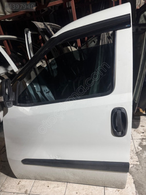 Fiat Doblo geniş aile salon kapı