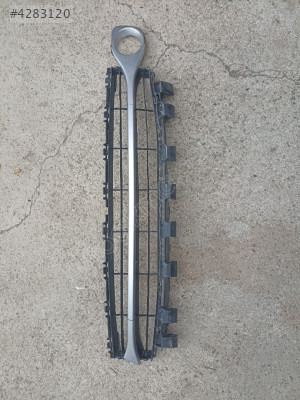 Renault Megane 2 Tampon Orta Izgara