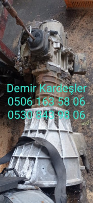 Land Rover Discovery 2 Td5 Çıkma Manuel Şanzıman