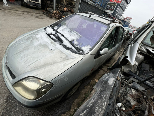 Renault Scenic 1 Çıkma 1.6 16v Klima Kompresörü