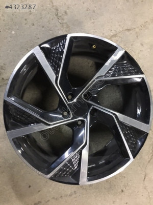 DY 739 8.5X19İNÇ 5X112 ET35 66.45 B/D XL ÇELİK JANT ÇIKMA