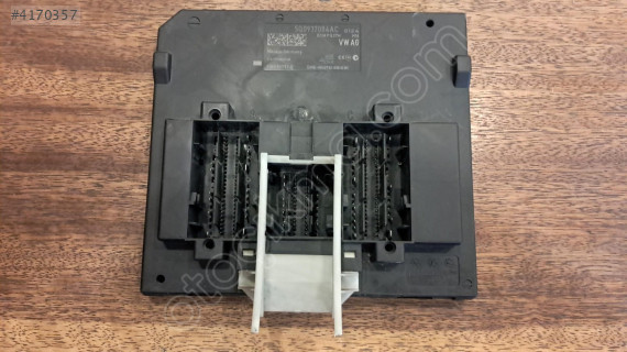 Audi A3 BCM Beyni 5Q0937084AC
